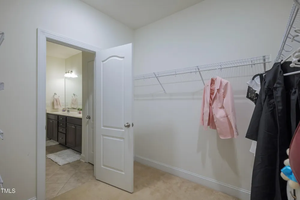 411 Alamosa Place Cary, NC 27519