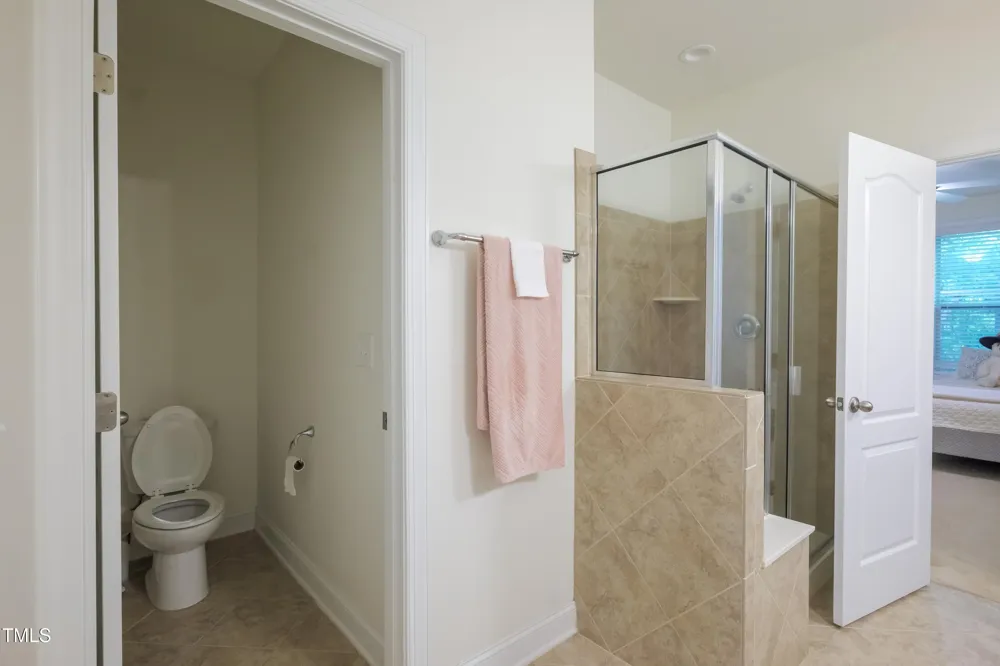 411 Alamosa Place Cary, NC 27519