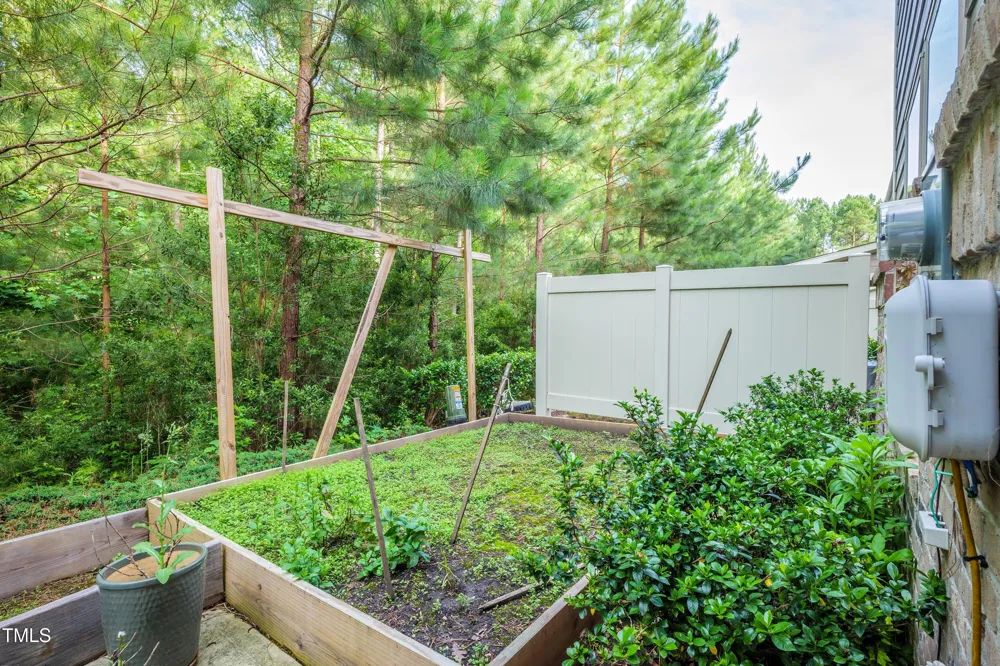 411 Alamosa Place Cary, NC 27519