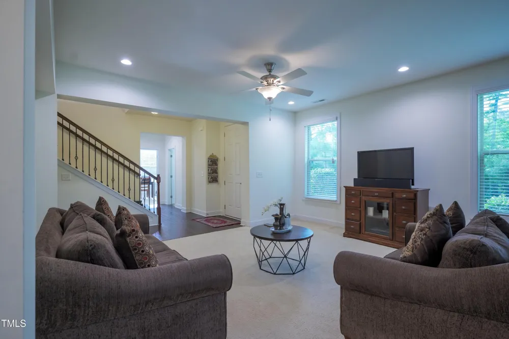 411 Alamosa Place Cary, NC 27519