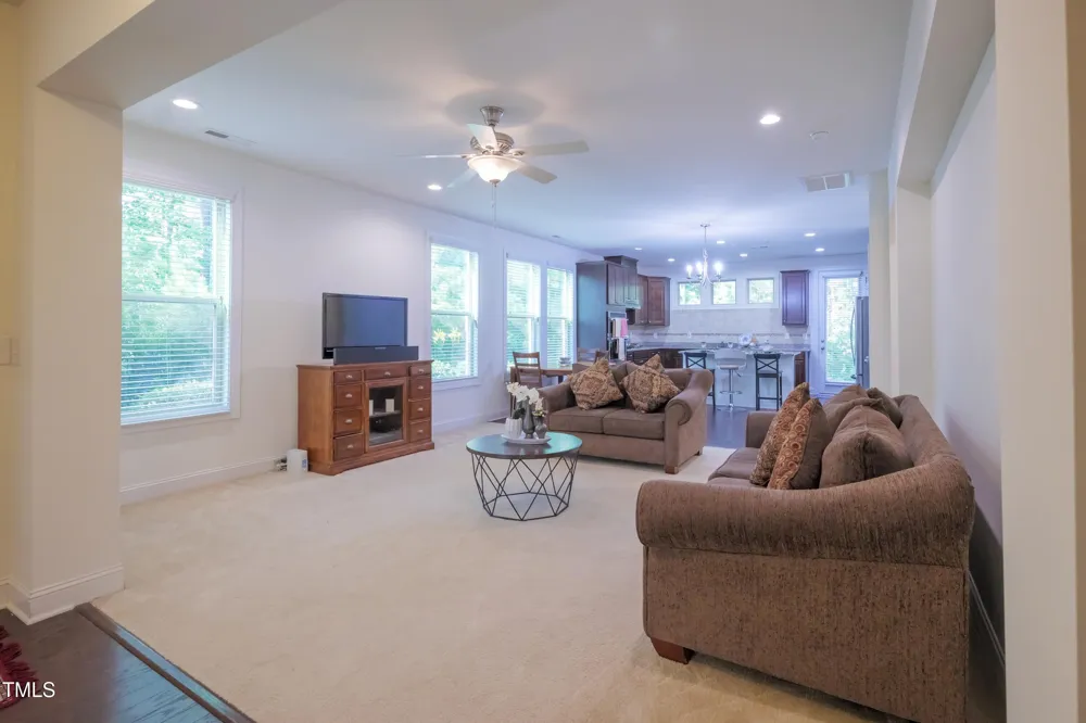 411 Alamosa Place Cary, NC 27519