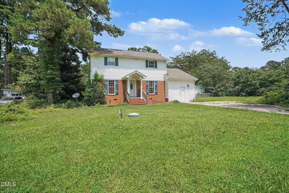 403 Woodhille Drive Goldsboro, NC 27530