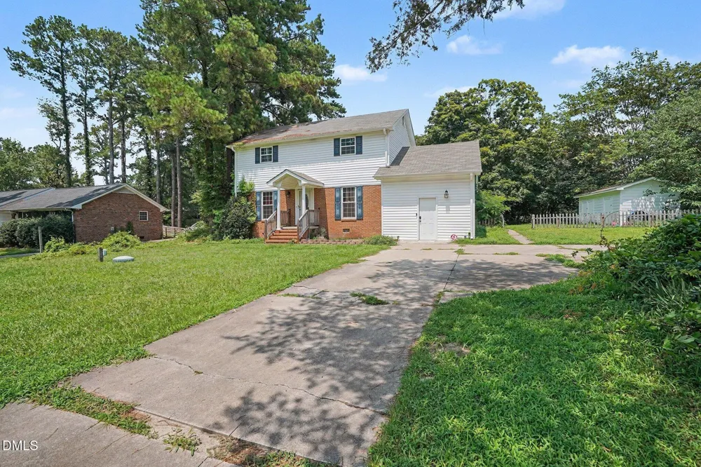 403 Woodhille Drive Goldsboro, NC 27530