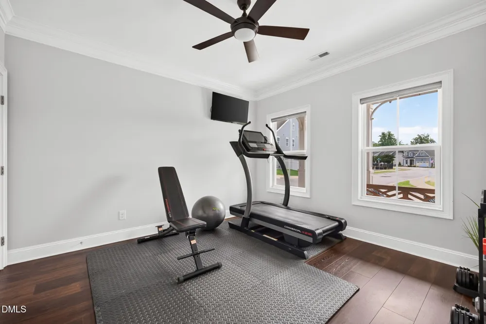 1276 Gloriosa Street Apex, NC 27523