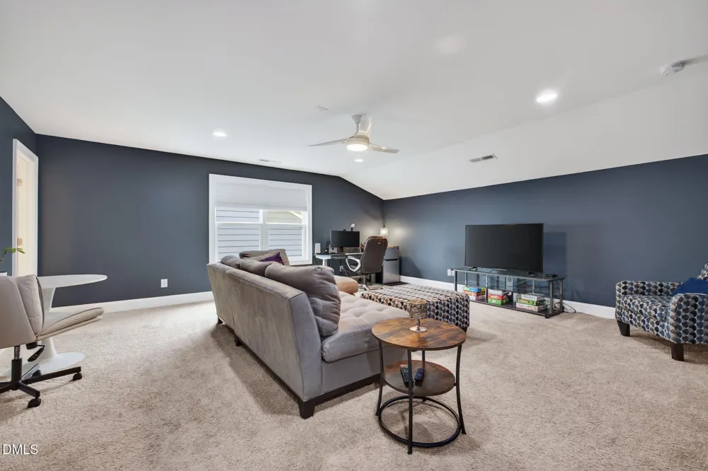 1276 Gloriosa Street Apex, NC 27523