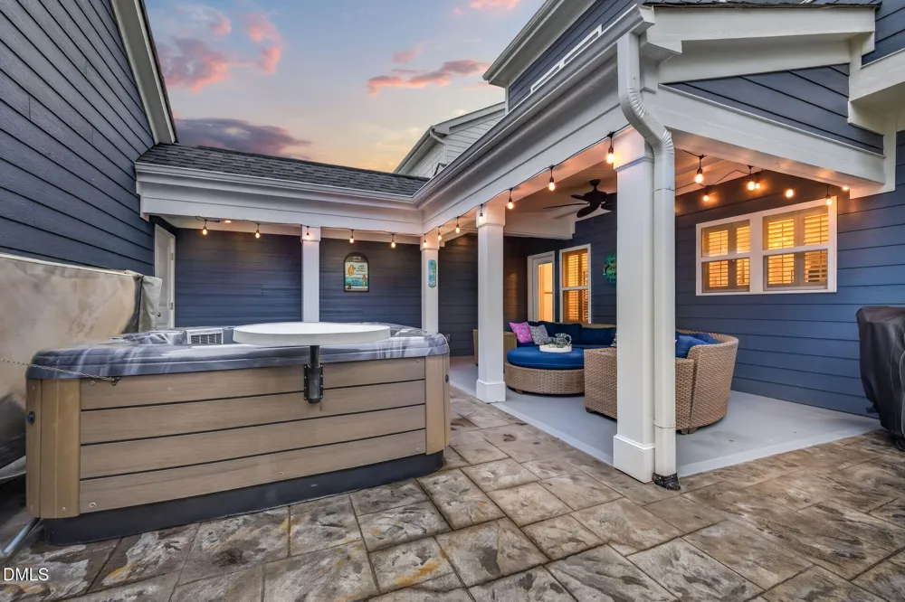 1276 Gloriosa Street Apex, NC 27523