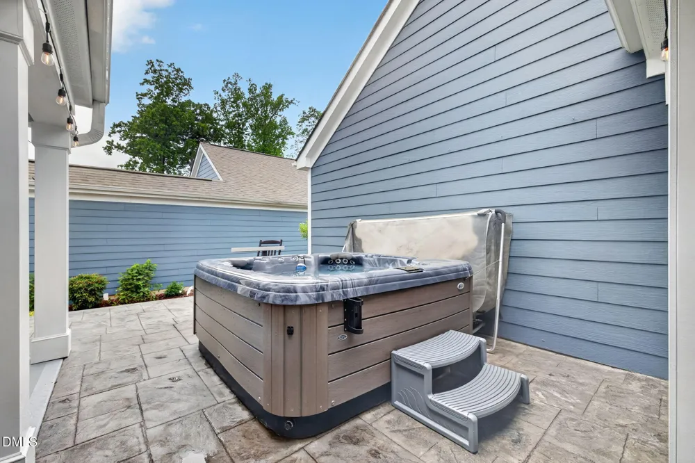 1276 Gloriosa Street Apex, NC 27523