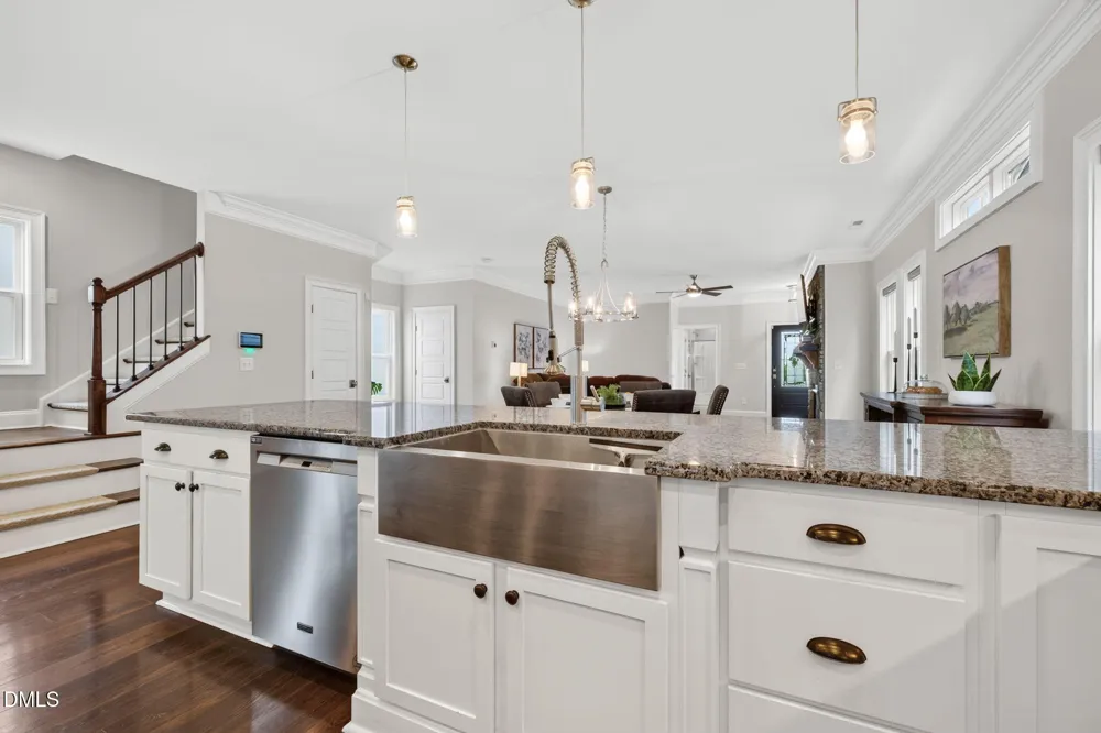 1276 Gloriosa Street Apex, NC 27523