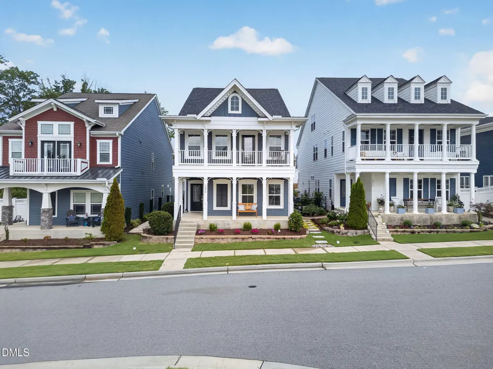 1276 Gloriosa Street Apex, NC 27523