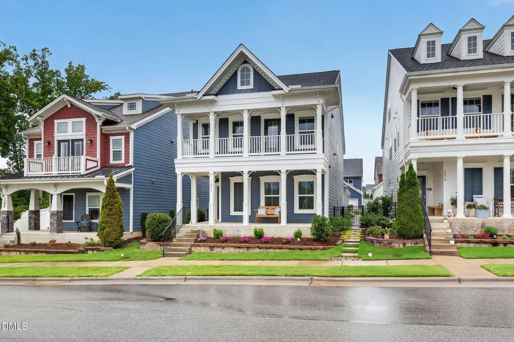 1276 Gloriosa Street Apex, NC 27523