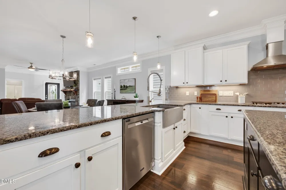 1276 Gloriosa Street Apex, NC 27523