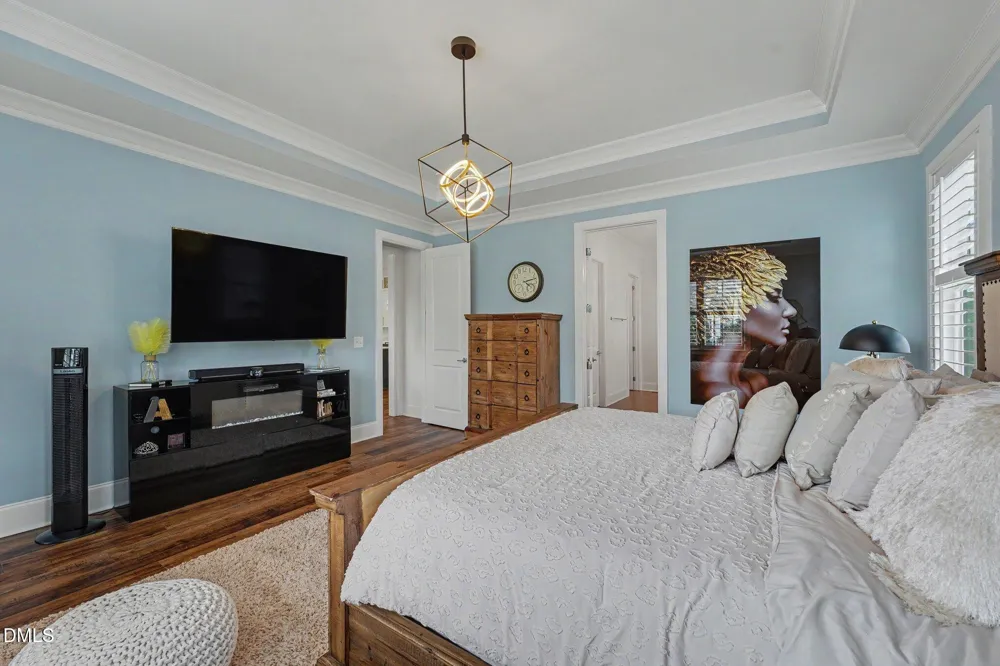 309 Silent Cove Lane Holly Springs, NC 27540