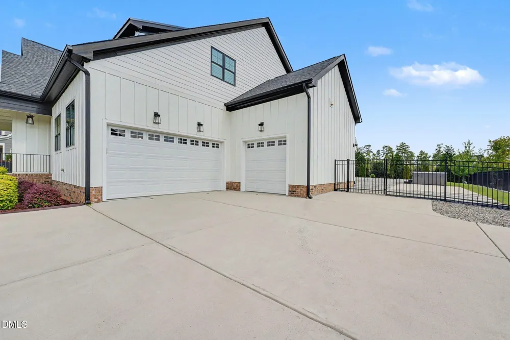 309 Silent Cove Lane Holly Springs, NC 27540