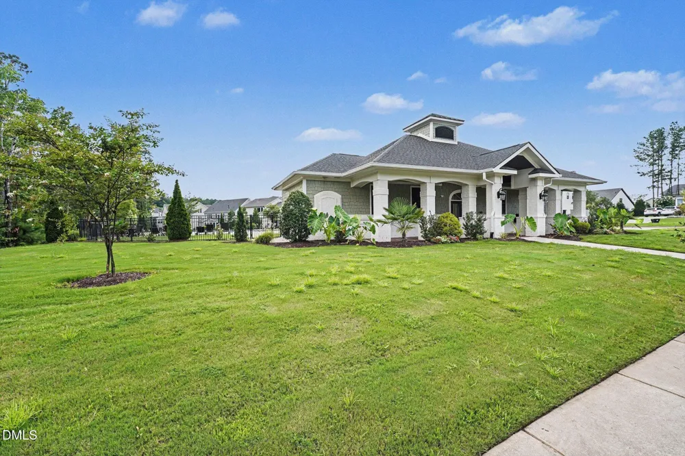 309 Silent Cove Lane Holly Springs, NC 27540