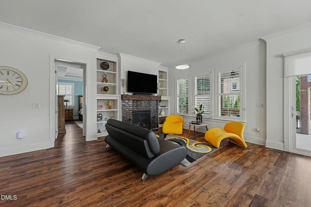 309 Silent Cove Lane Holly Springs, NC 27540