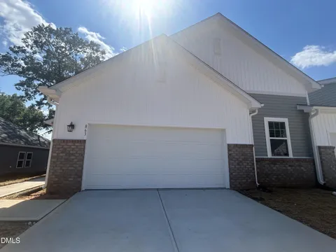 863 Hanford Landing Drive