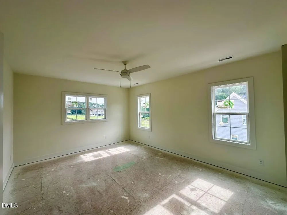 65 Broadleaf Lane Louisburg, NC 27549
