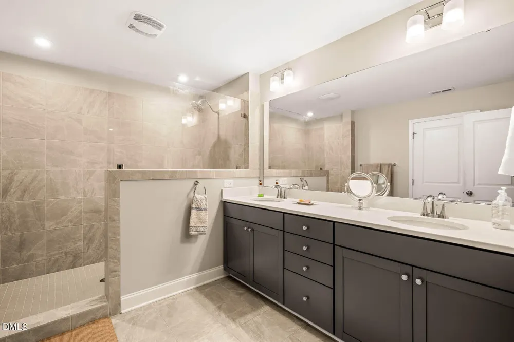 254 Deardom Chapel Hill, NC 27516