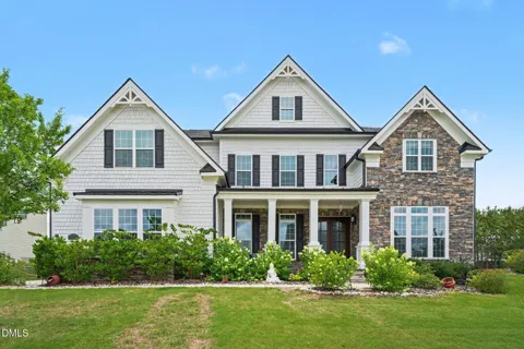 3723 Regent Pines Drive