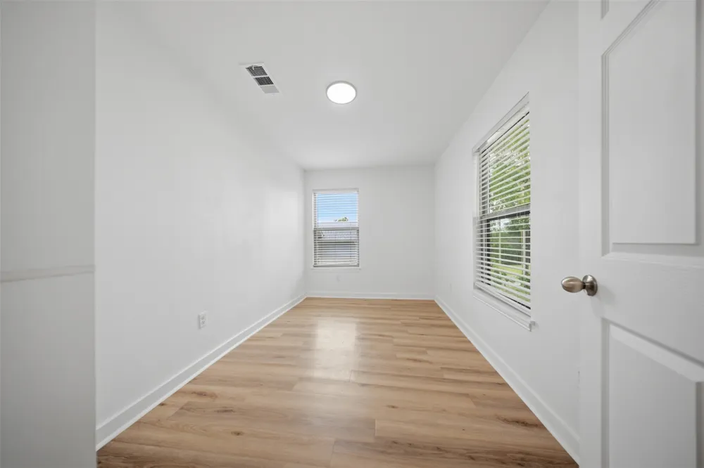 500 S 4th Street Bonham, TX 75418