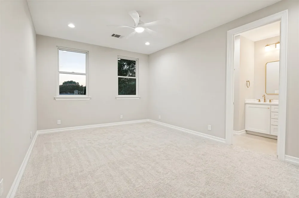 4347 Royal Ridge Drive Dallas, TX 75229