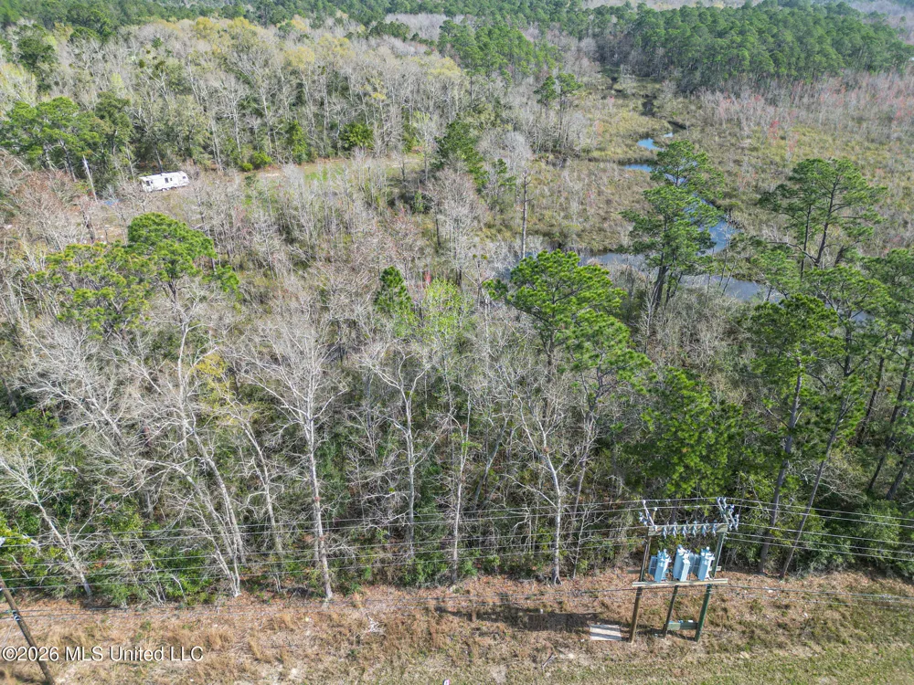 Menge Avenue Pass Christian, MS 39571