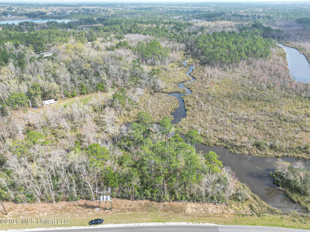 Menge Avenue Pass Christian, MS 39571