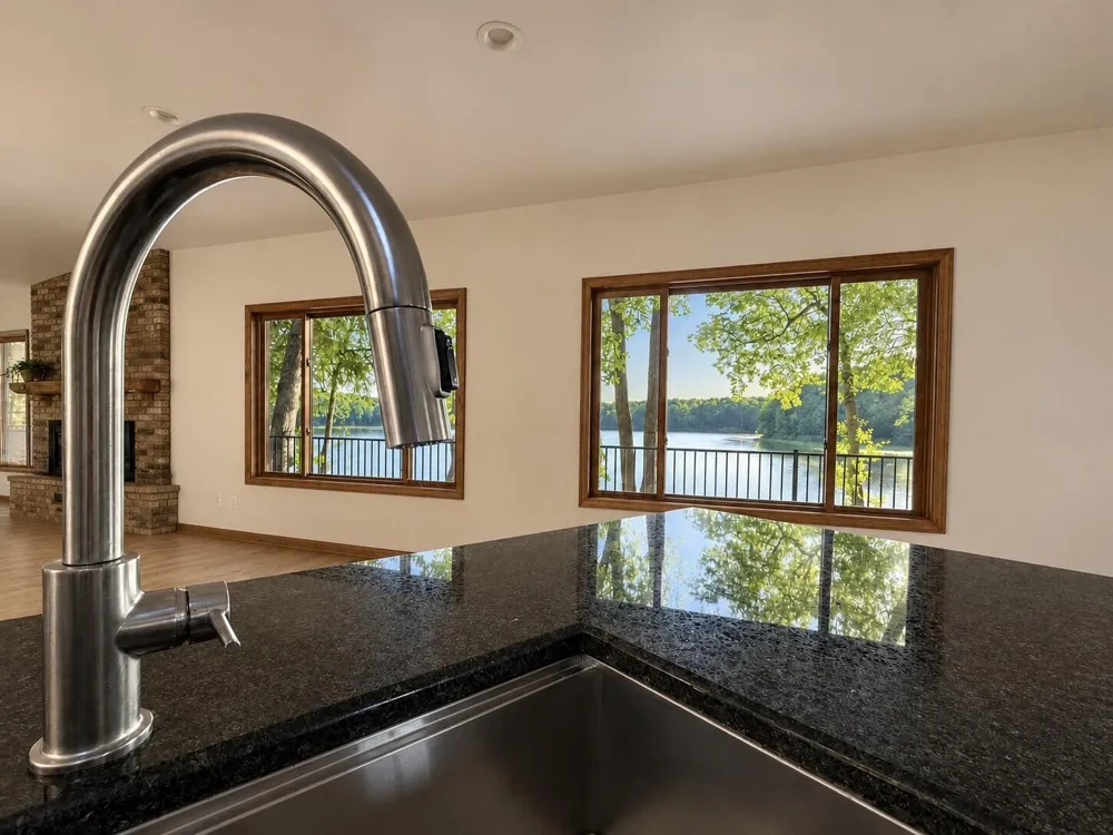 27661 Pine Lake Street Edwardsburg, MI 49112