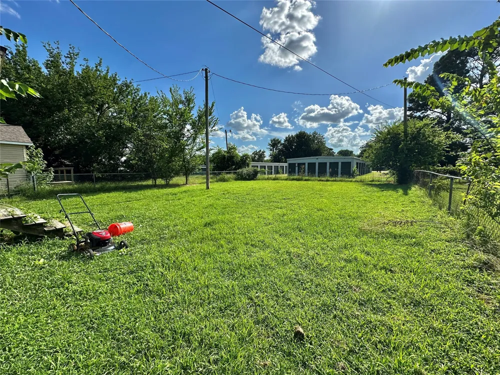 280 N Walnut Stratford, OK 74872