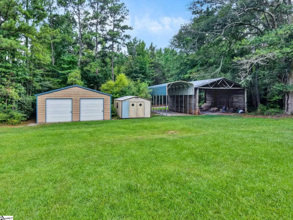 1173 Brook Road Clinton, SC 29325