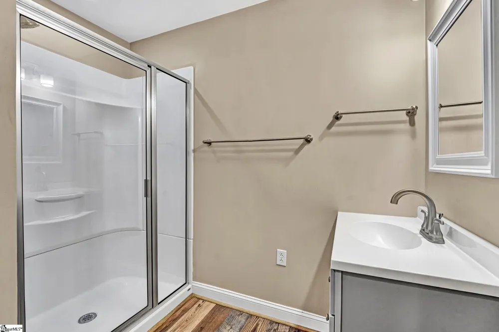 1173 Brook Road Clinton, SC 29325