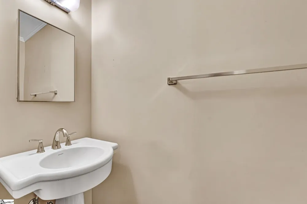 1173 Brook Road Clinton, SC 29325