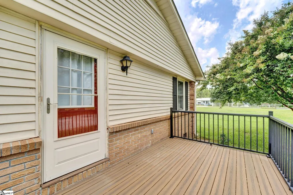1173 Brook Road Clinton, SC 29325