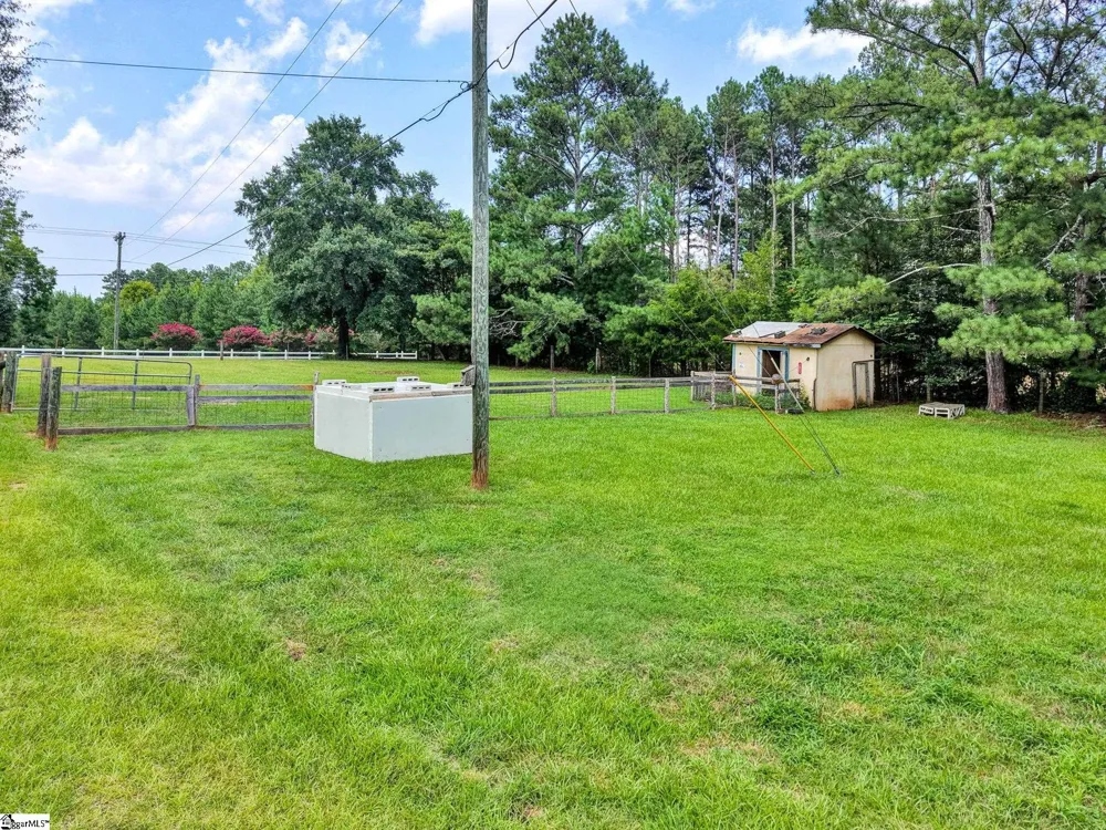 1173 Brook Road Clinton, SC 29325
