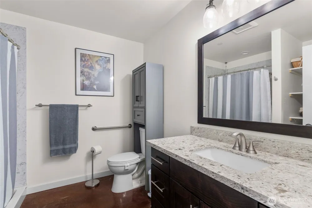 1325 Great Horned Owl Lane Oak Harbor, WA 98277