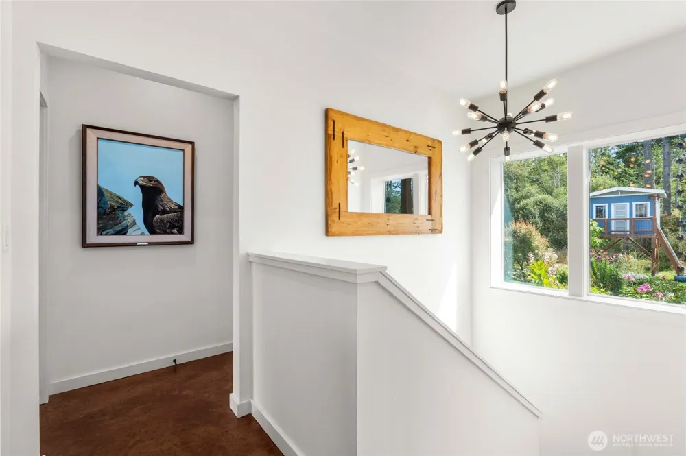 1325 Great Horned Owl Lane Oak Harbor, WA 98277