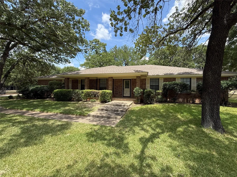136 Busey Boulevard Decatur, TX 76234