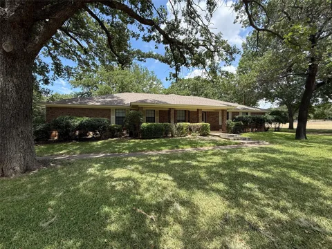 136 Busey Boulevard