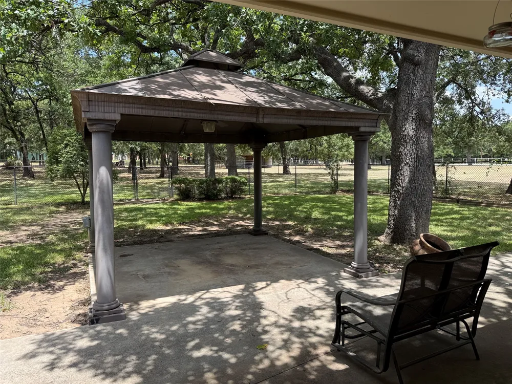 136 Busey Boulevard Decatur, TX 76234