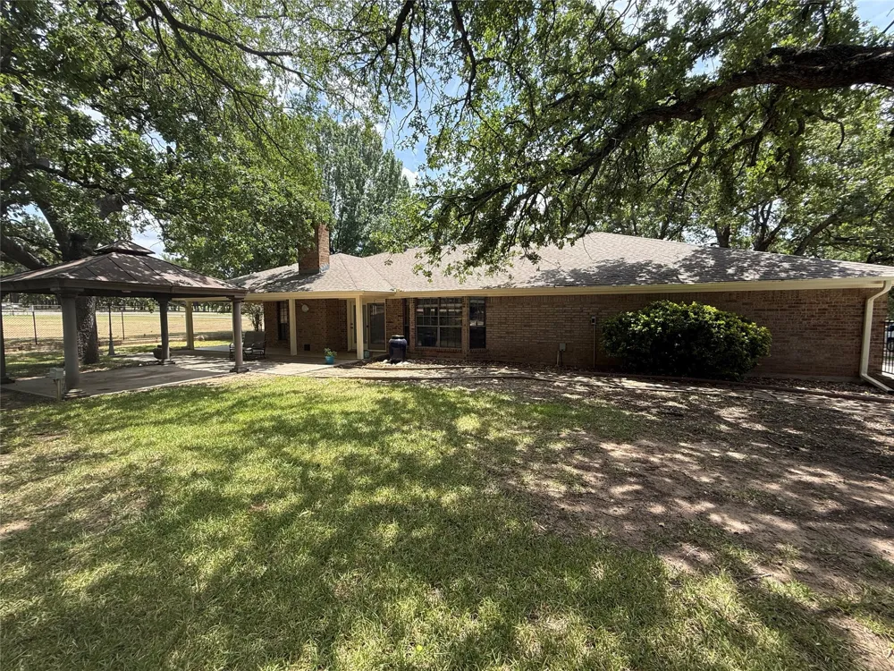 136 Busey Boulevard Decatur, TX 76234