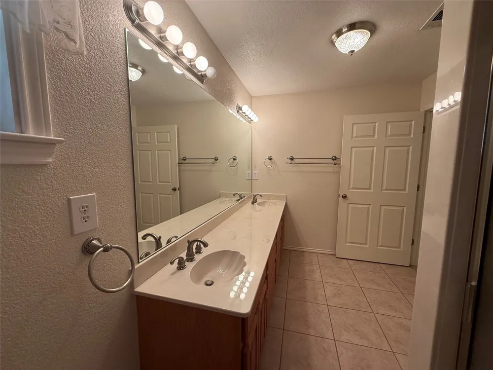 136 Busey Boulevard Decatur, TX 76234