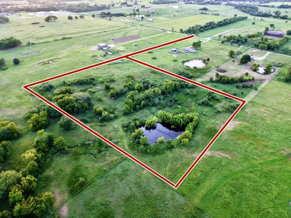 7380 Happy Camp Road Beggs, OK 74421