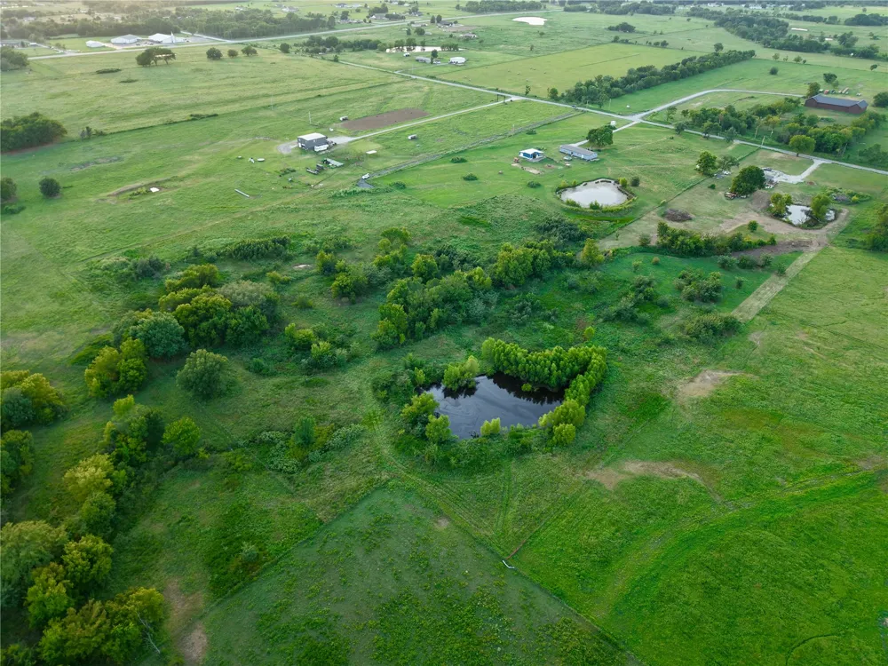 7380 Happy Camp Road Beggs, OK 74421