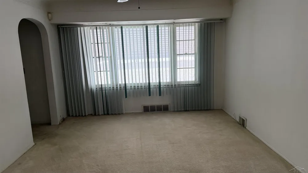 2609 S Outer Drive Drive Buena Vista Charter Township, MI 48601