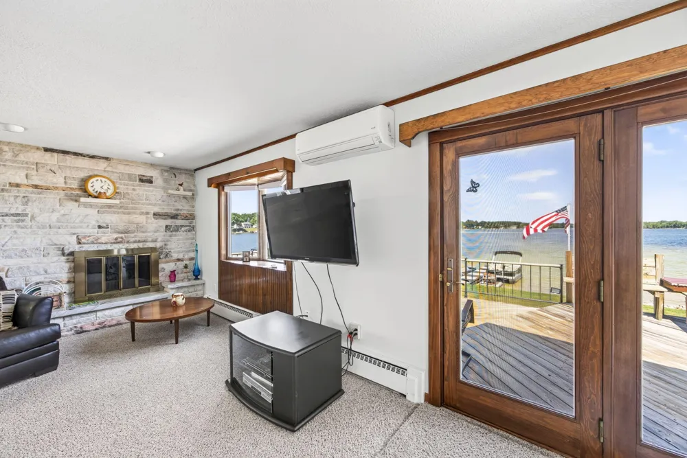 8758 Pike Street Mecosta, MI 49332