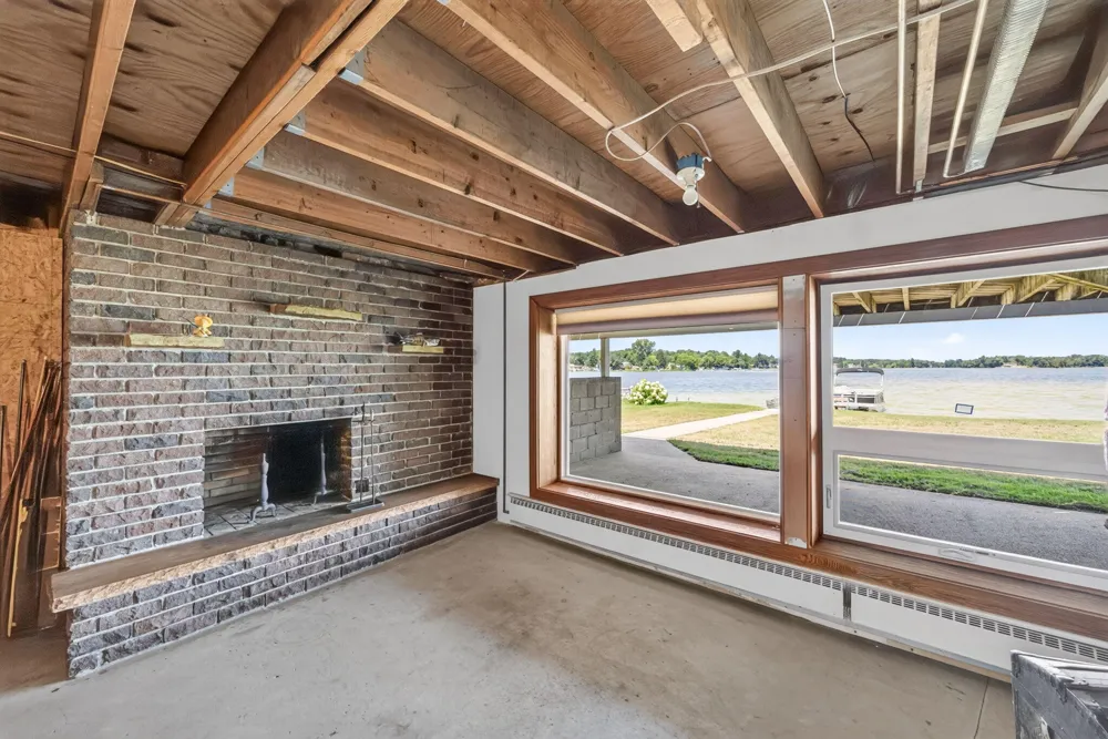 8758 Pike Street Mecosta, MI 49332