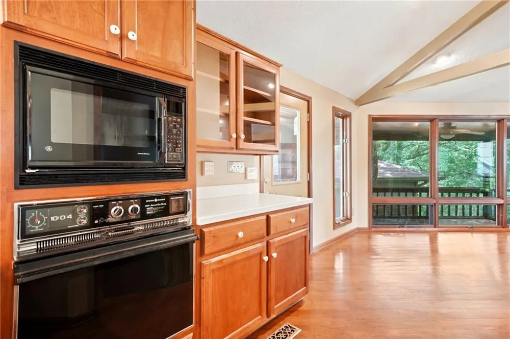 214 Ponderosa Lane Waleska, GA 30183