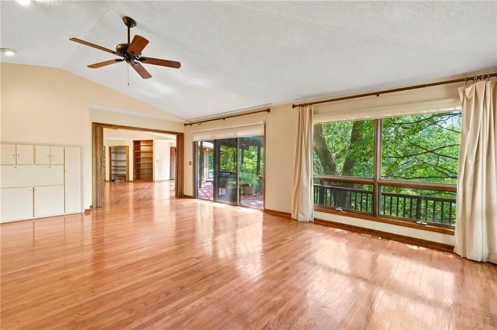 214 Ponderosa Lane Waleska, GA 30183
