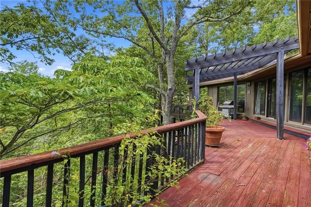 214 Ponderosa Lane Waleska, GA 30183