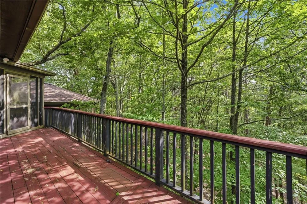 214 Ponderosa Lane Waleska, GA 30183